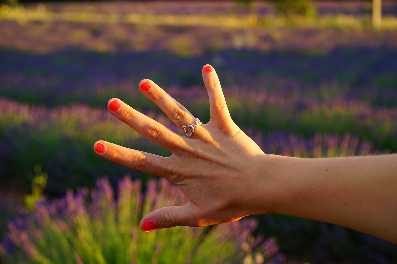 Image - hand finger finger ring love