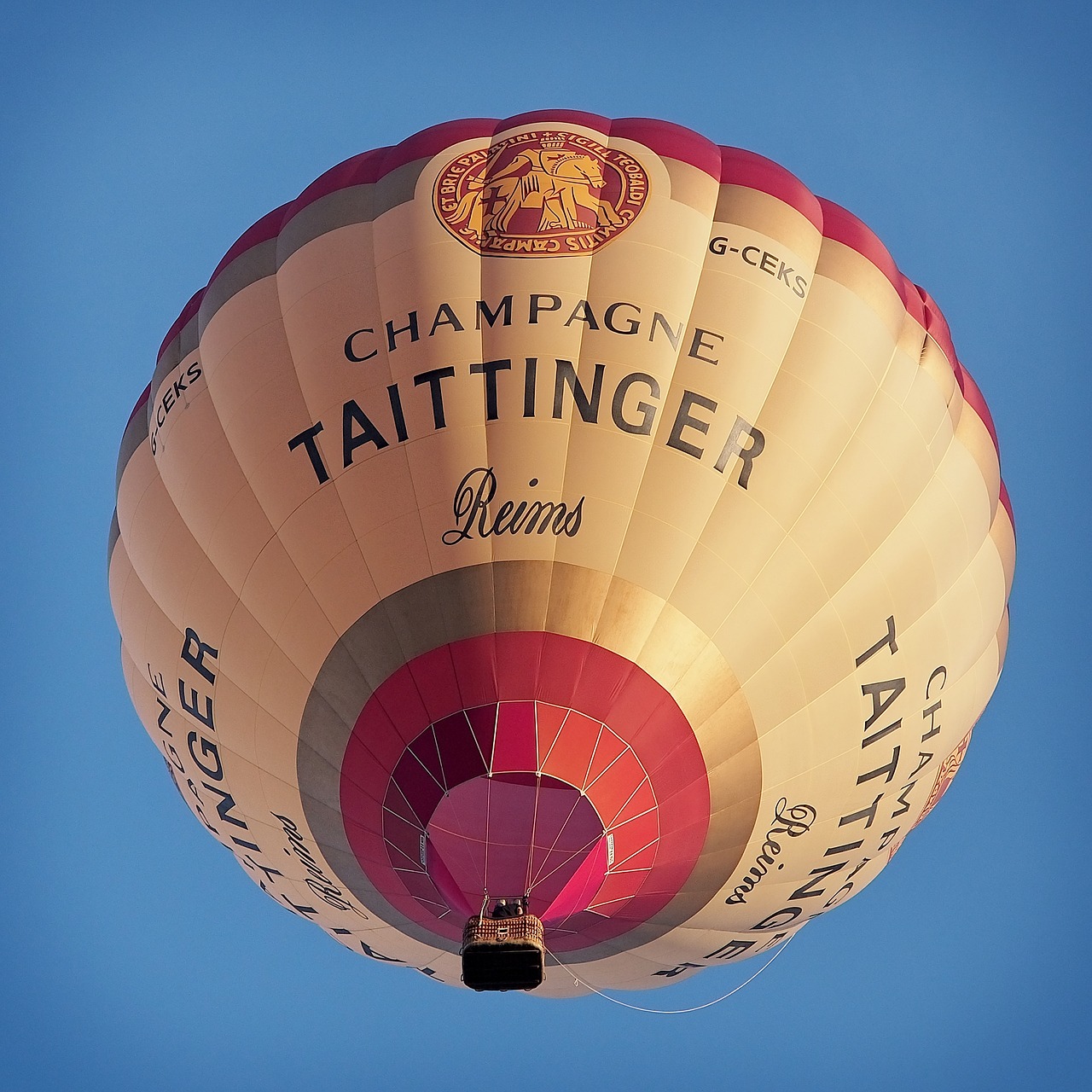 Image - balloon hot air tattinger