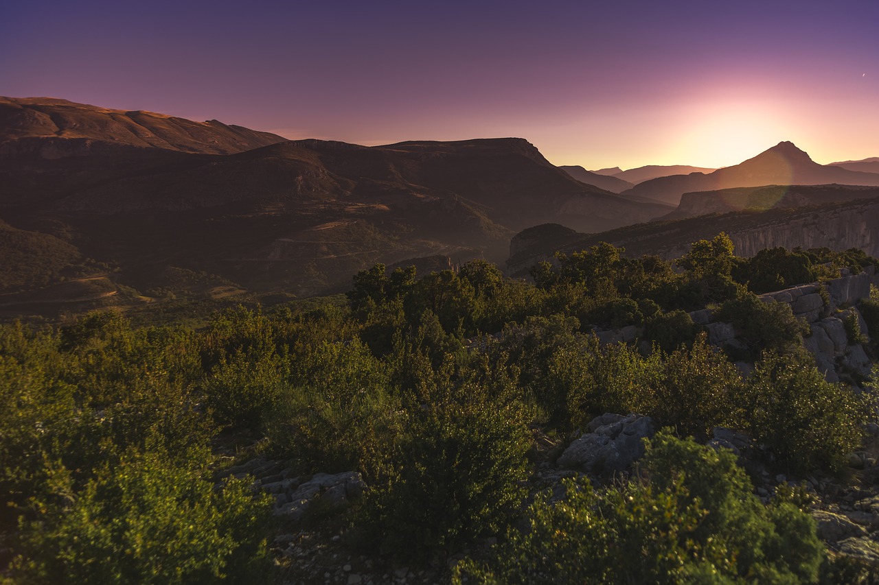 Image - sunset verdon mountain provence