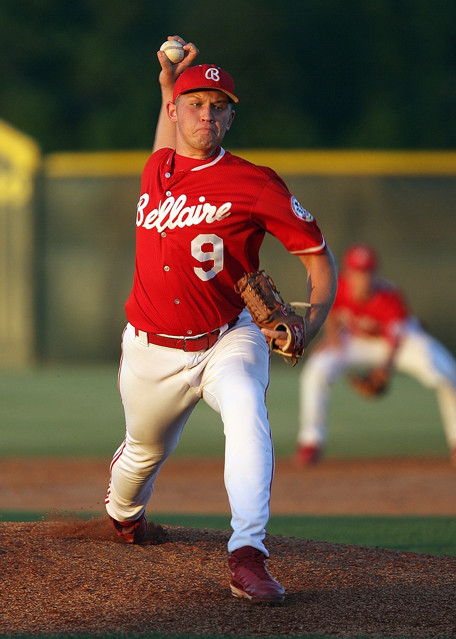 Image - baseball pitcher pitching action