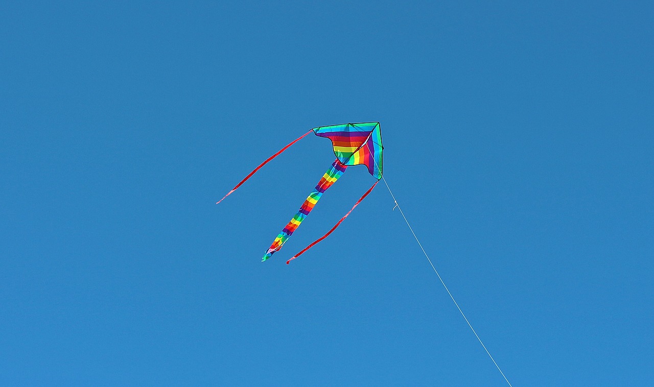 Image - kites rise dragons fly sky wind