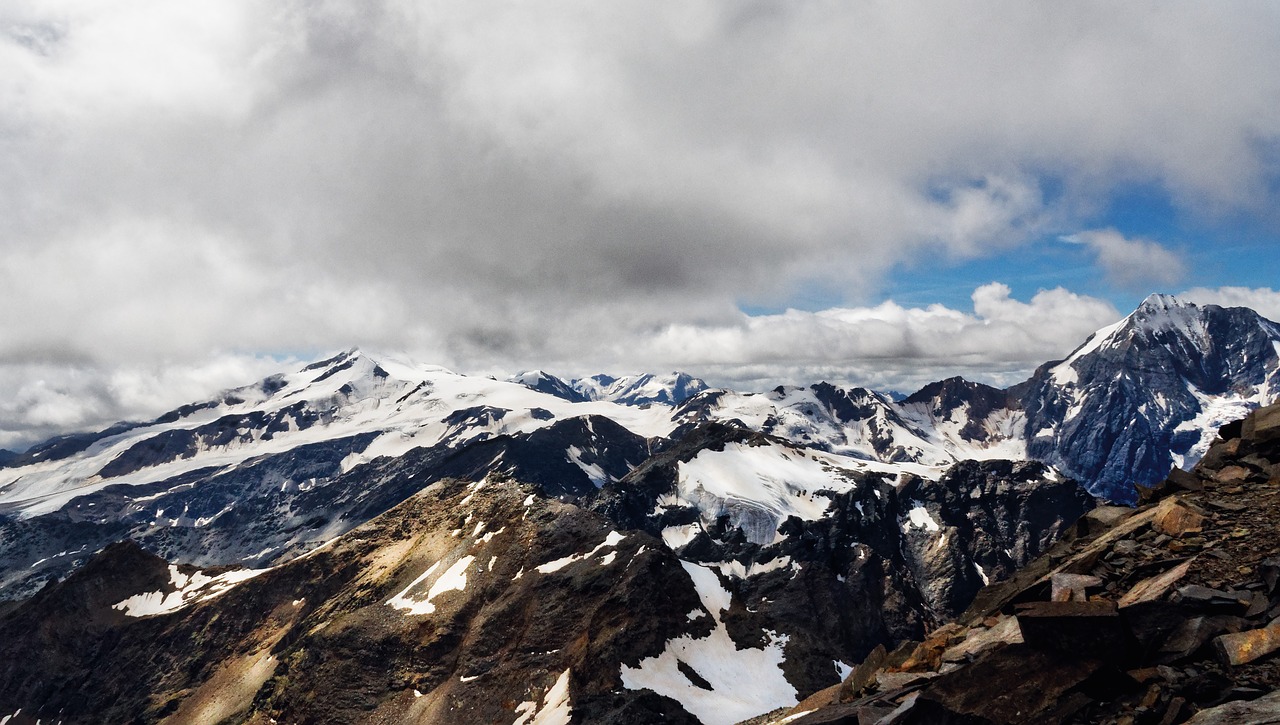 Image - top of plates mountains