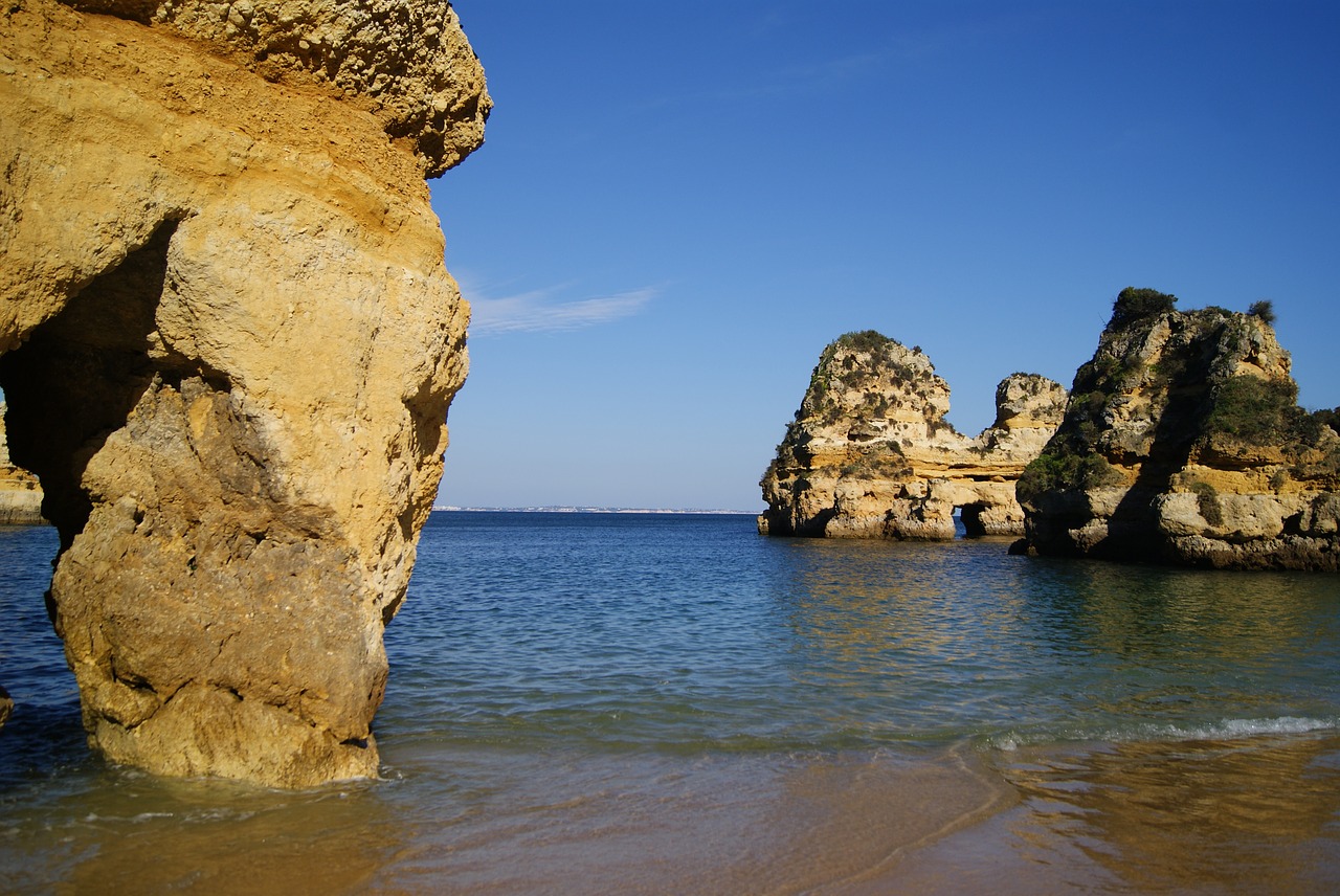 Image - algarve west coast portugal tourism