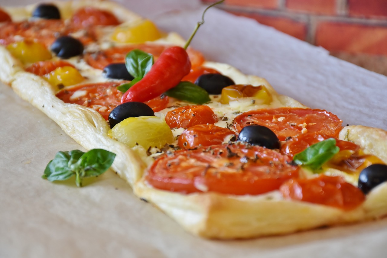 Image - tomatoes tomato quiche red yellow