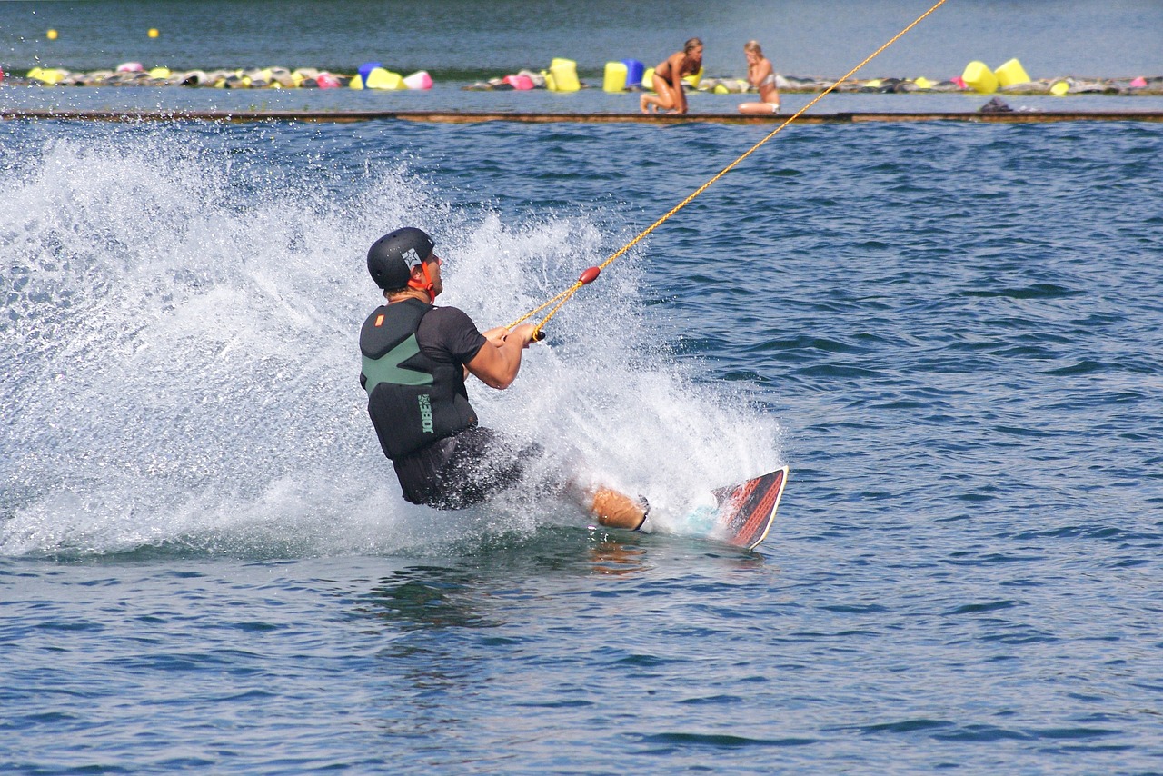 Image - athletes water wet trailing plant