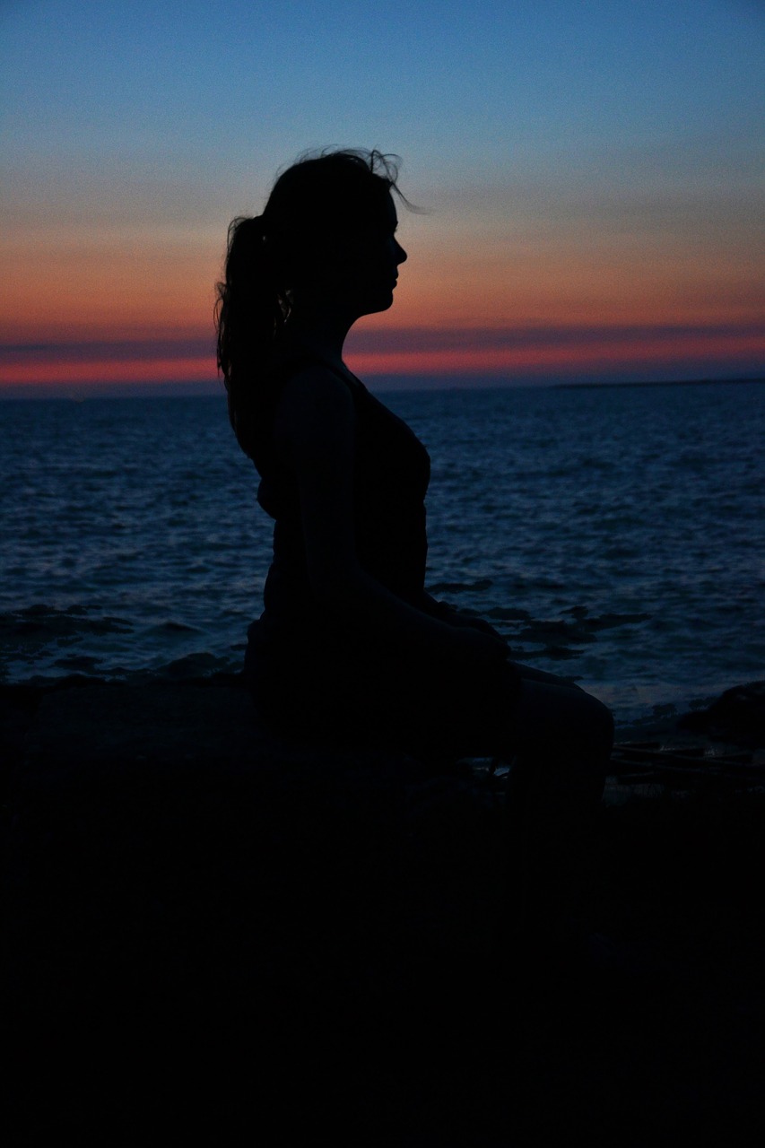 Image - girl sunset silhouette profile