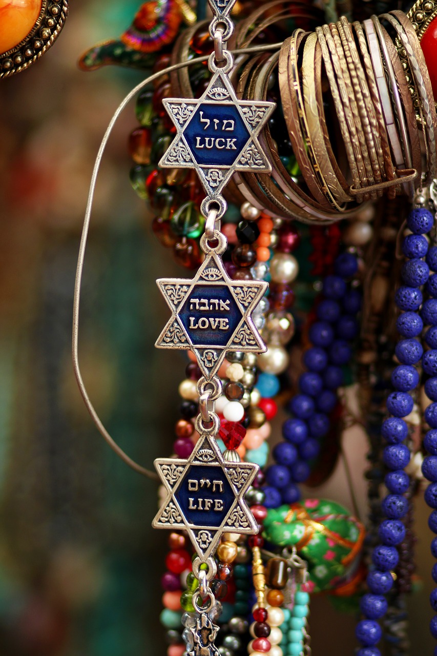 Image - jaffa israel bazaar chain string