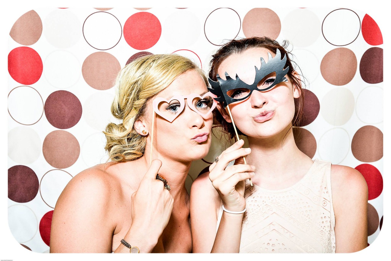 Image - girls fun party