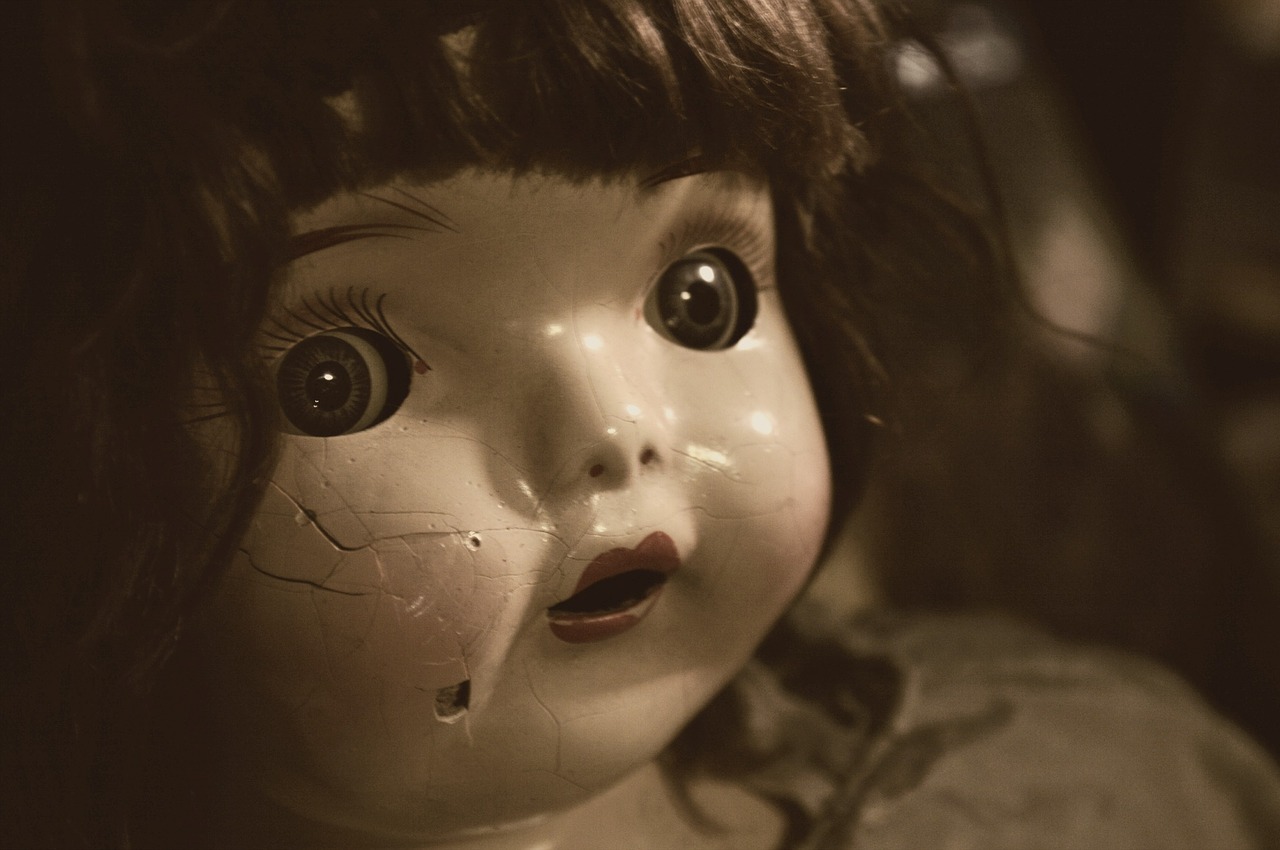 Image - doll creepy sepia broken scary