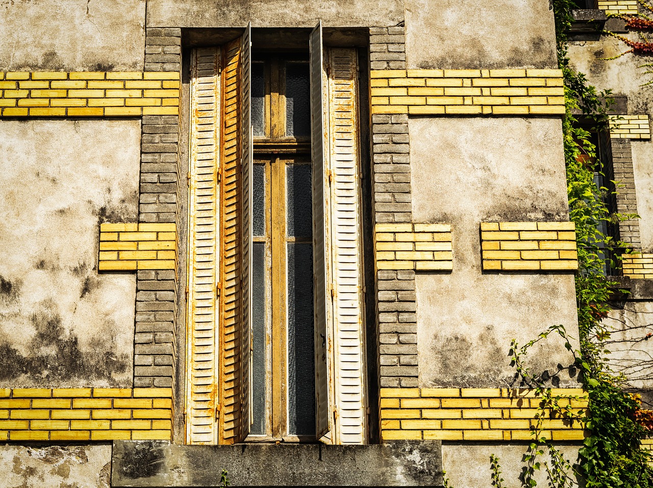 Image - window home lost places hauswand