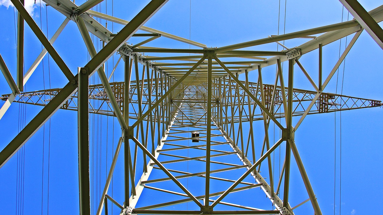 Image - pylon current electricity strommast