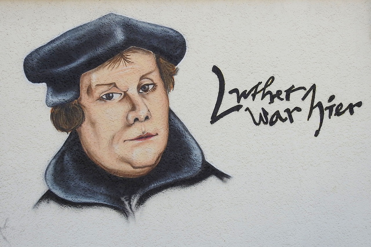 Image - facade mural art luther