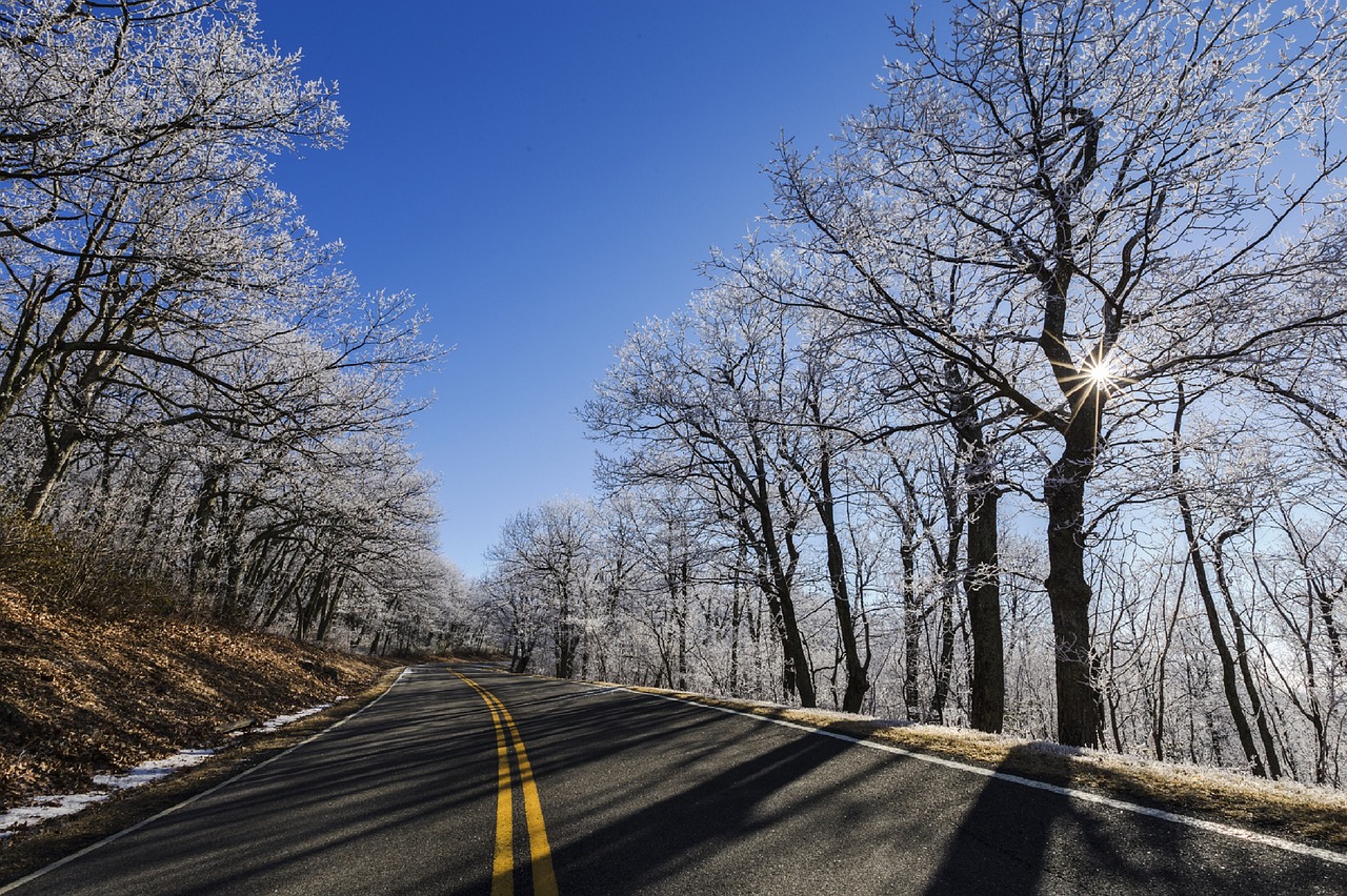 Image - winter skyline drive ice landscape