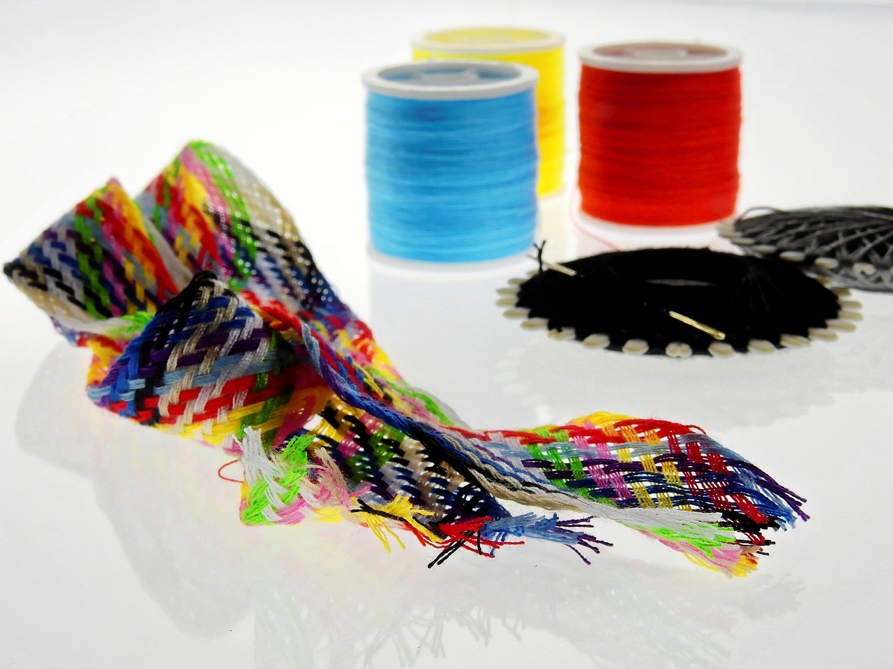 Image - yarn thread sew colorful