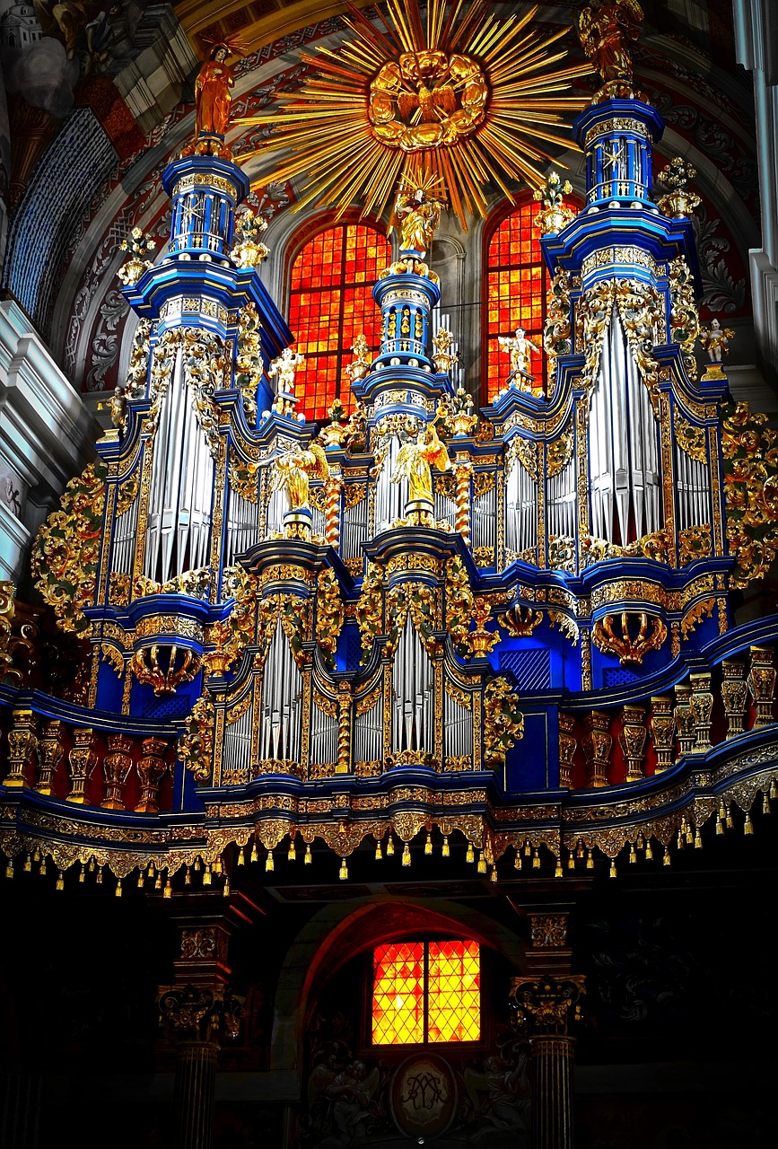 Image - church organ music instrument