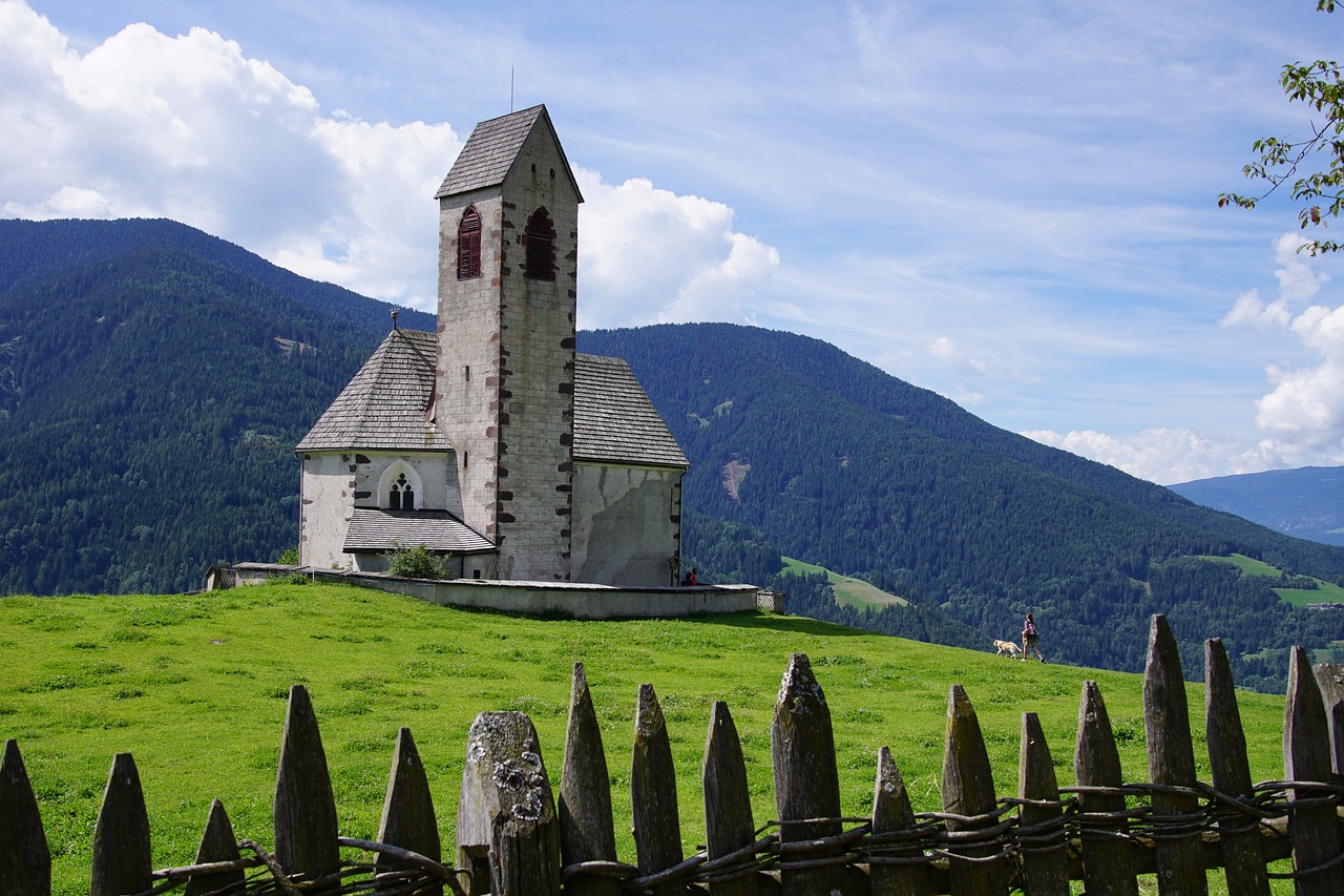 Image - st jakob st james funes vilnöss