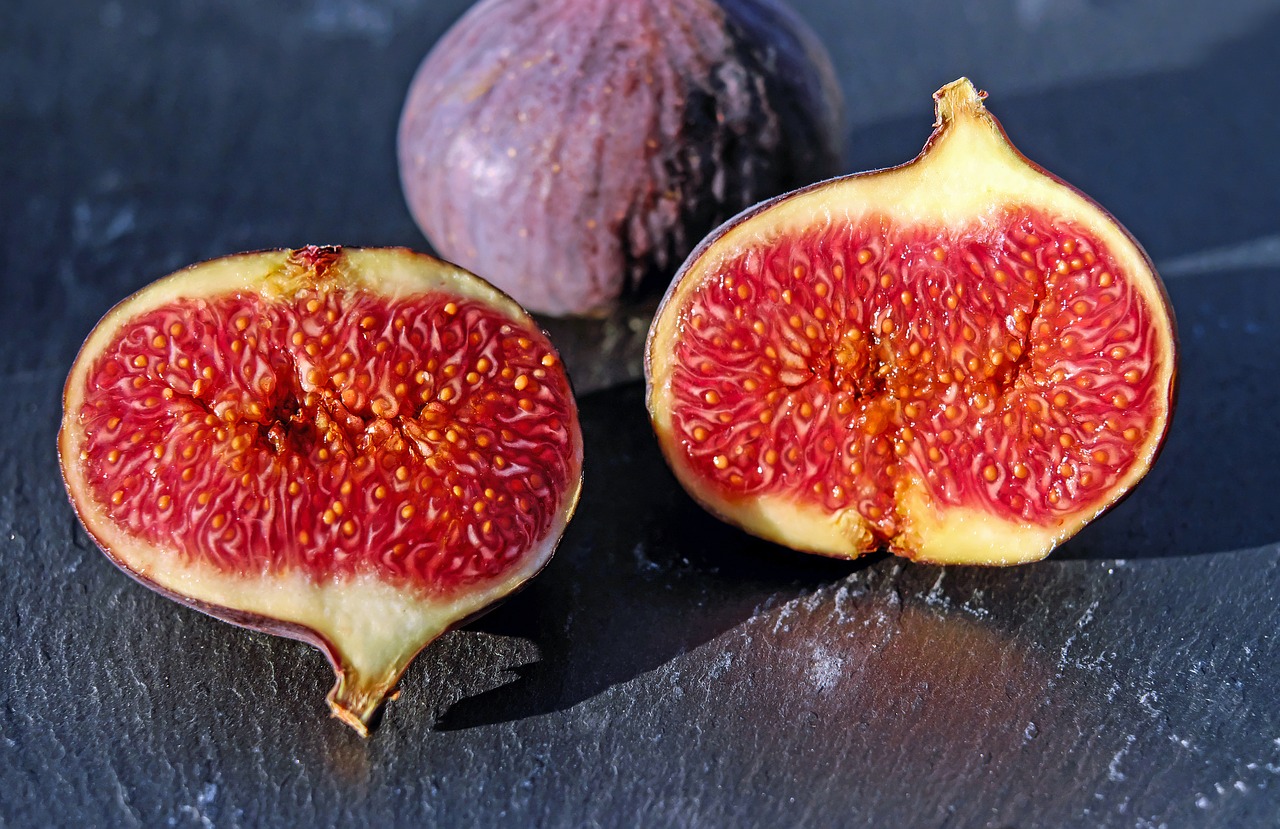 Image - figs red coward fruit fruits sweet