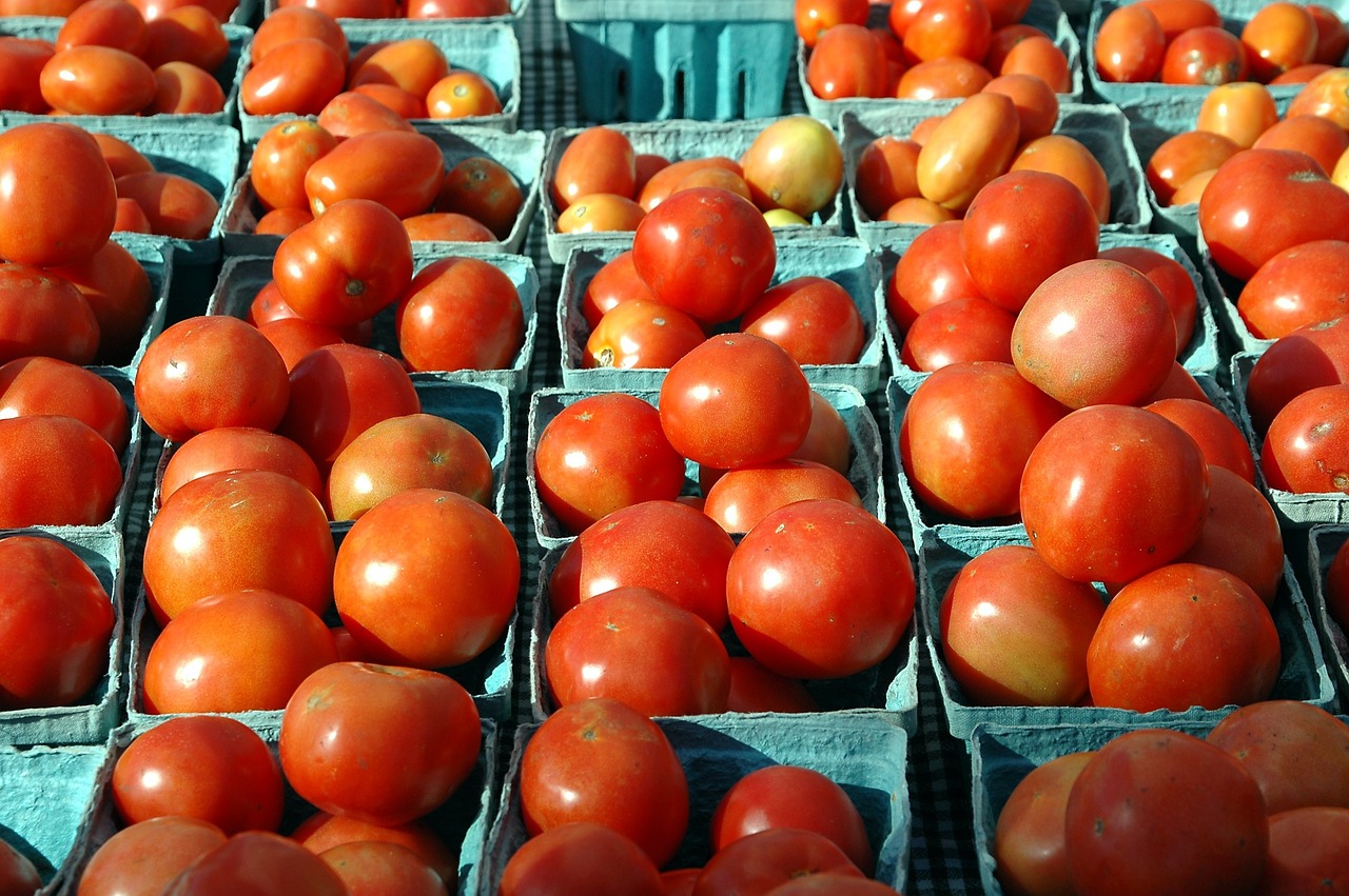 Image - tomatoes for sale fruit tasty red