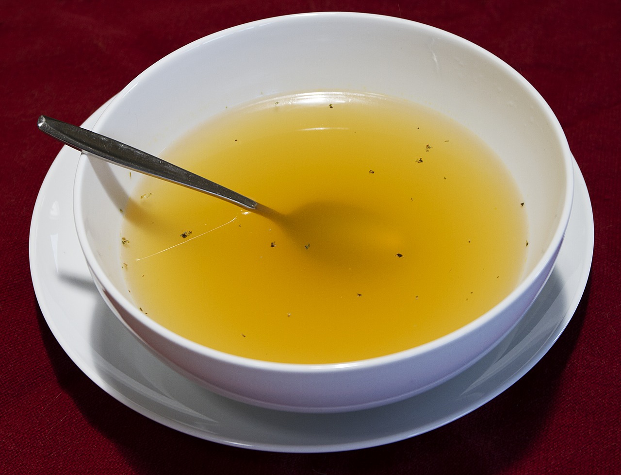 Image - clear broth soup bowl of soup