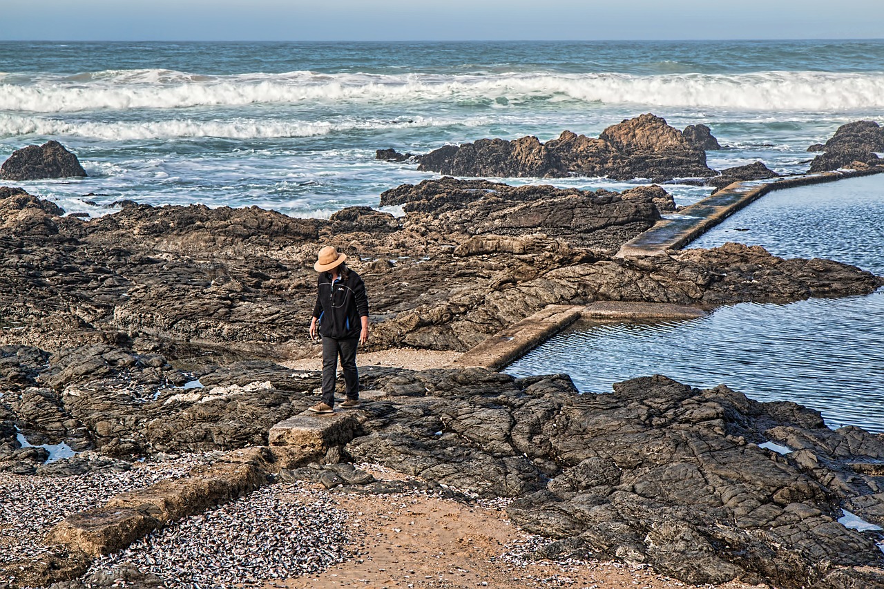 Image - alone beach rocks seaside sea