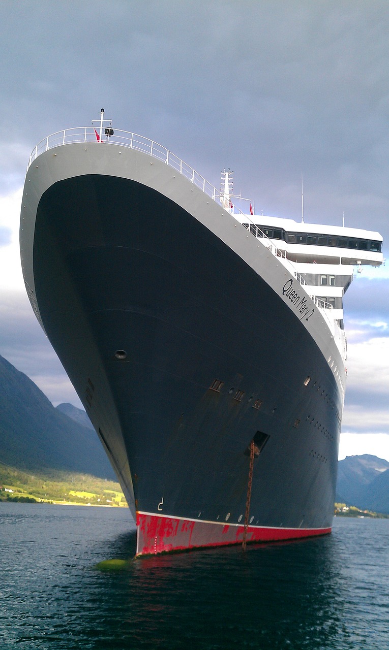 Image - queen merry big ship norway fjord