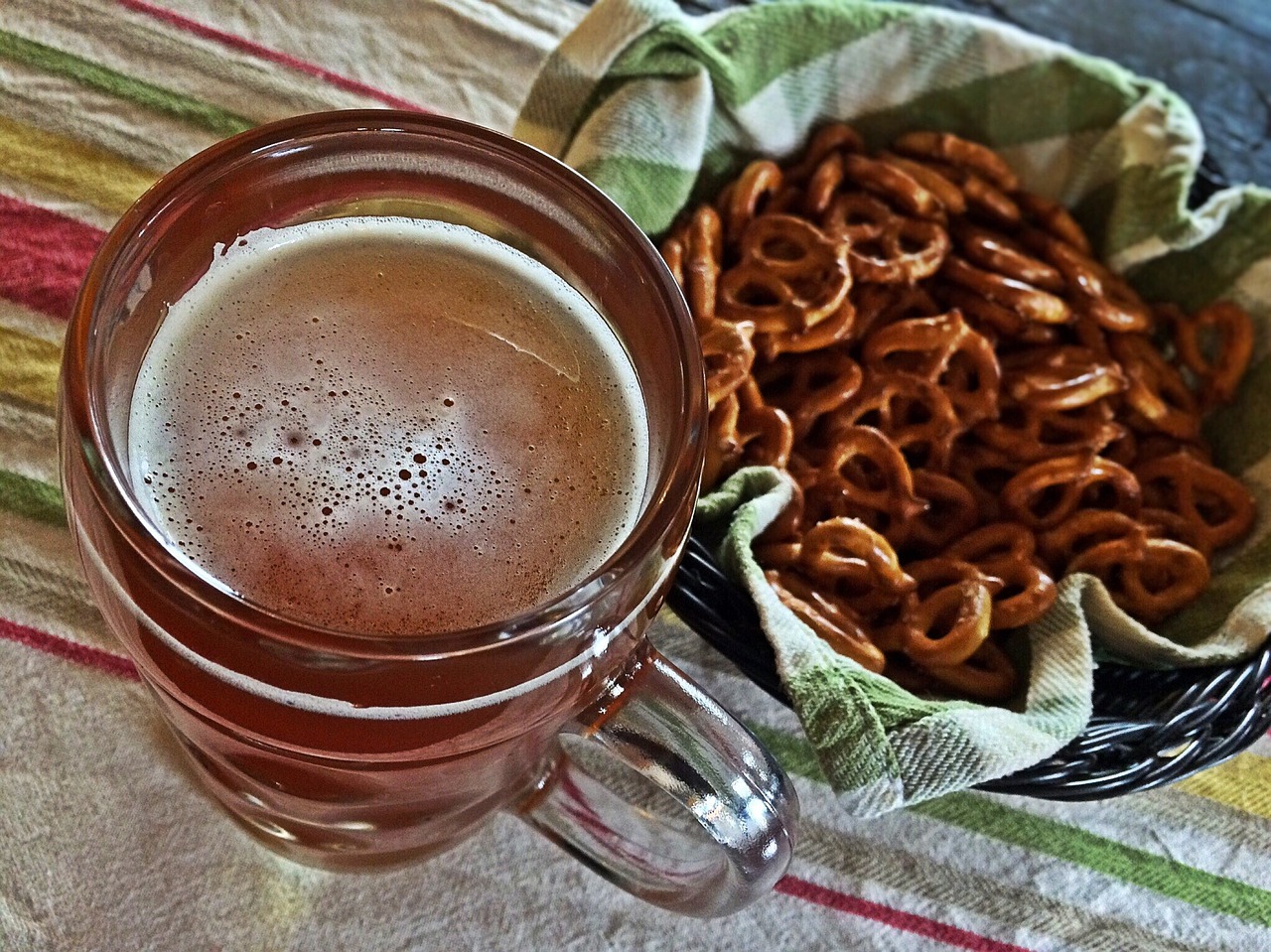 Image - beer pretzels beverage bar