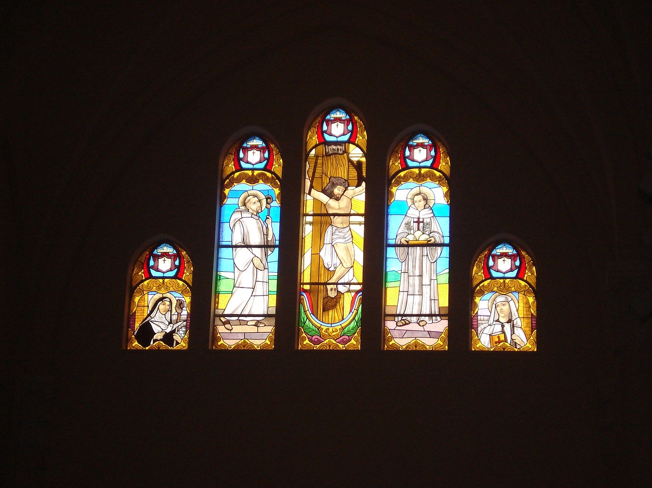 Image - stained glass church window santo