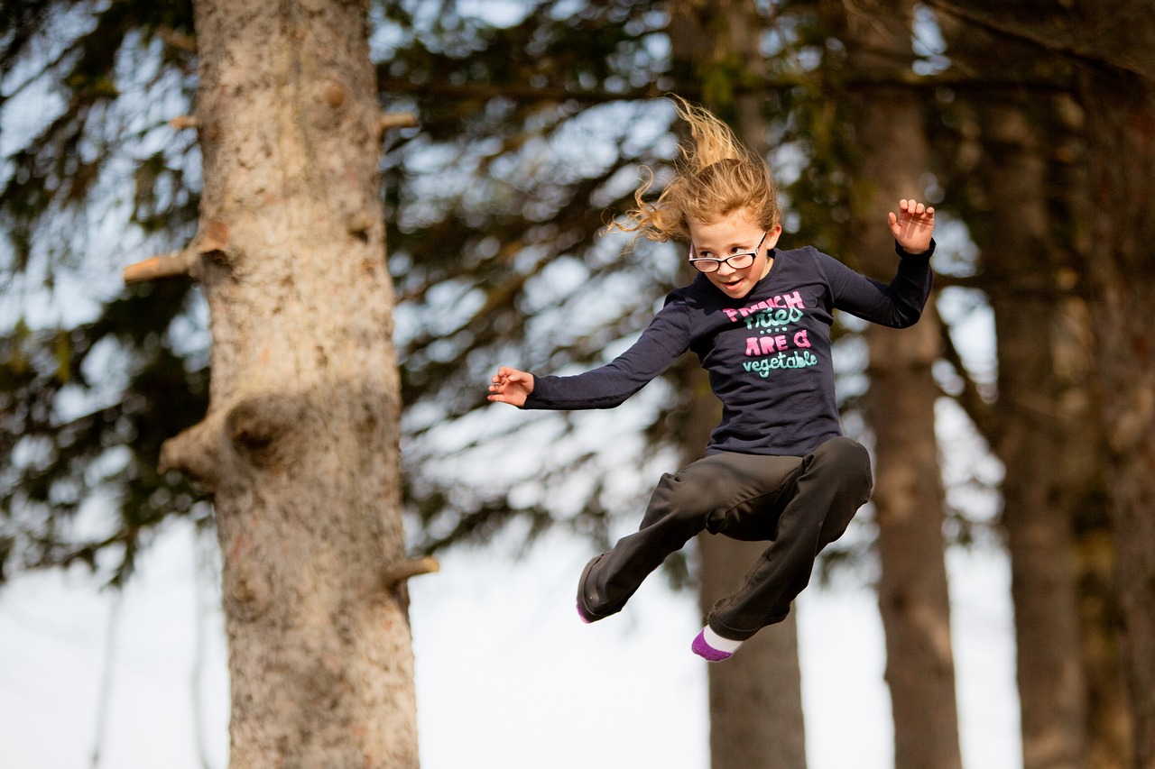 Image - jumping young girl trampoline young