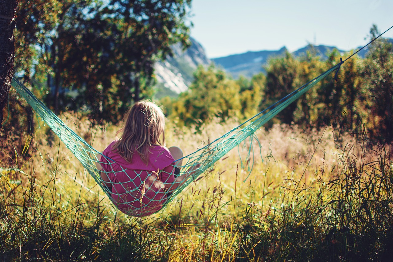 Image - girl norway steigen mountain