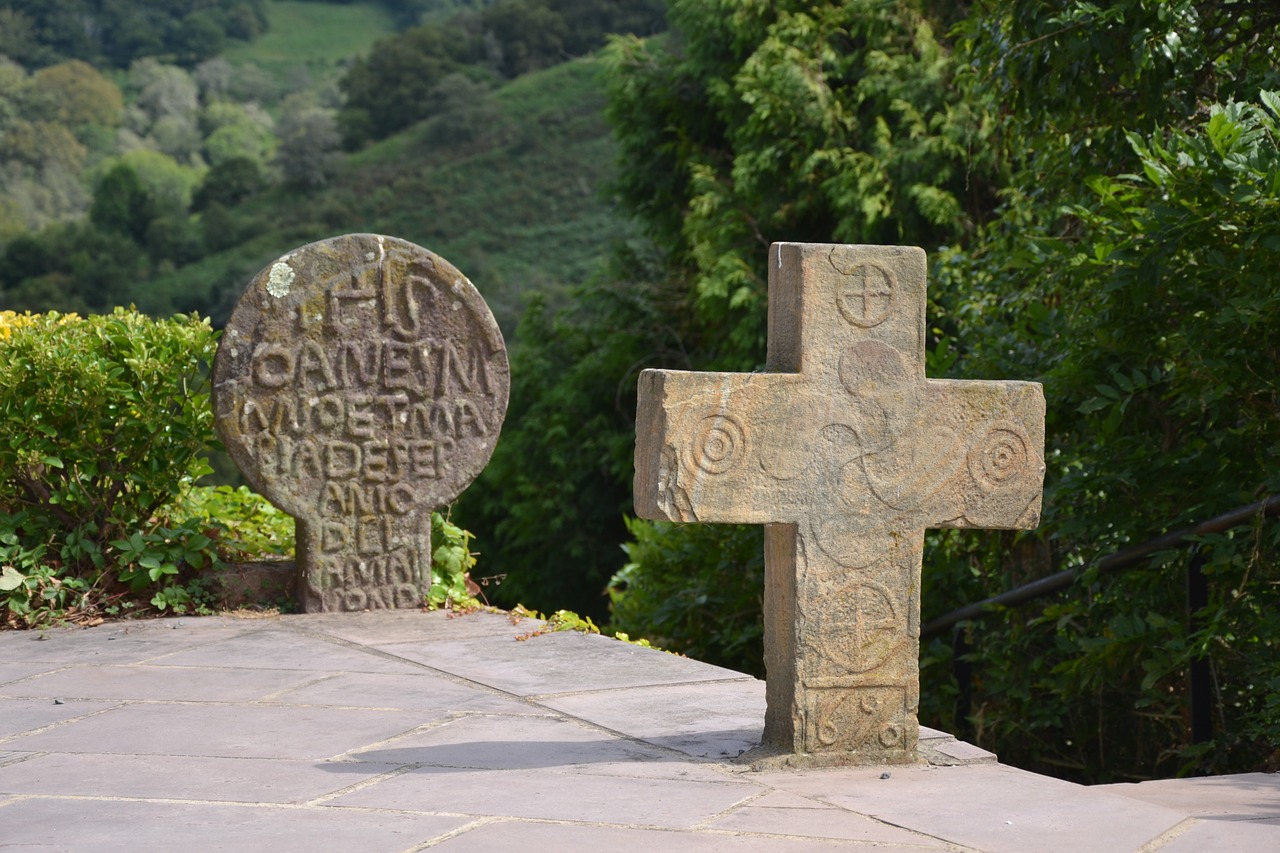 Image - cross cemetery basque church