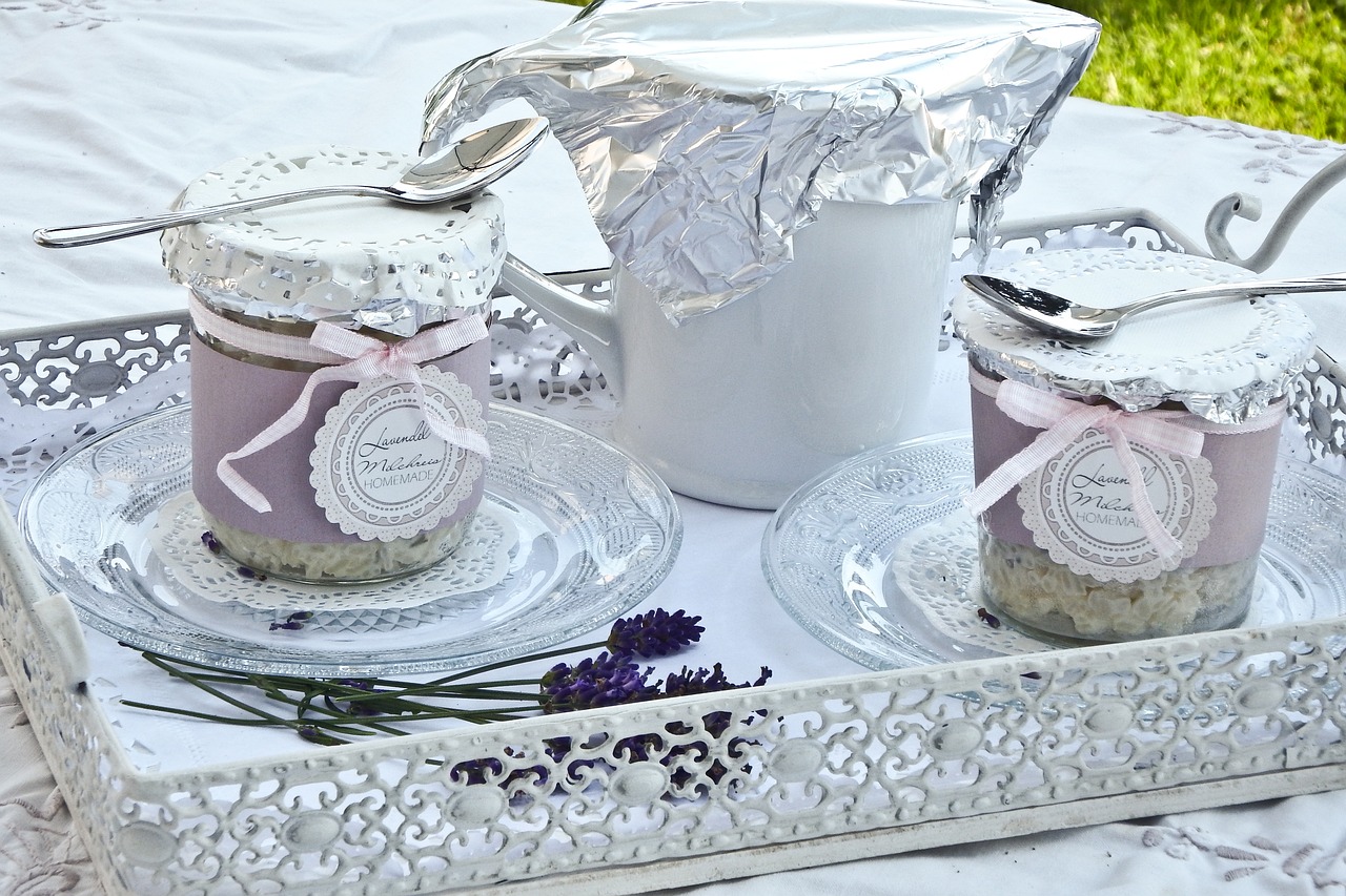 Image - glass cover dessert rice pudding