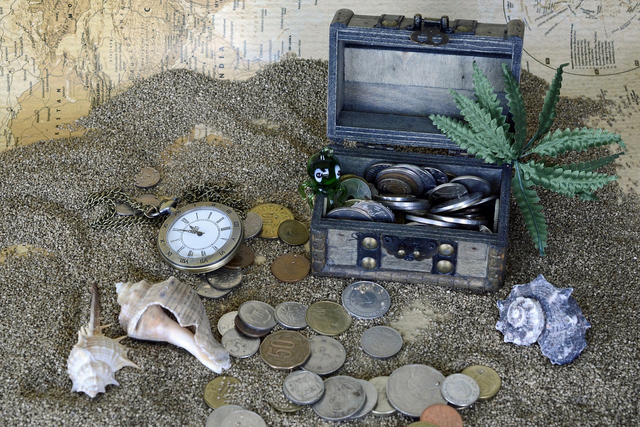 Image - treasure chest sand pocket watch