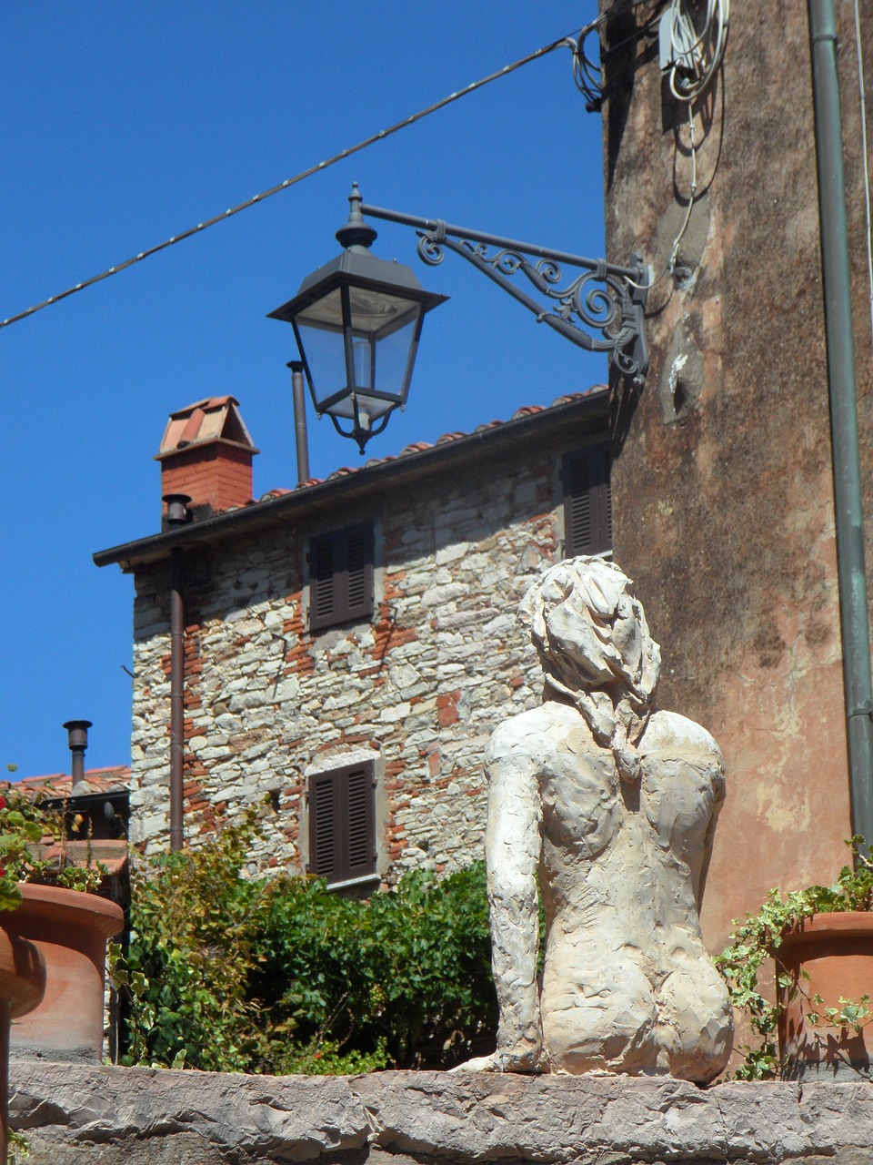 Image - mediterranean tuscany bergdorf home