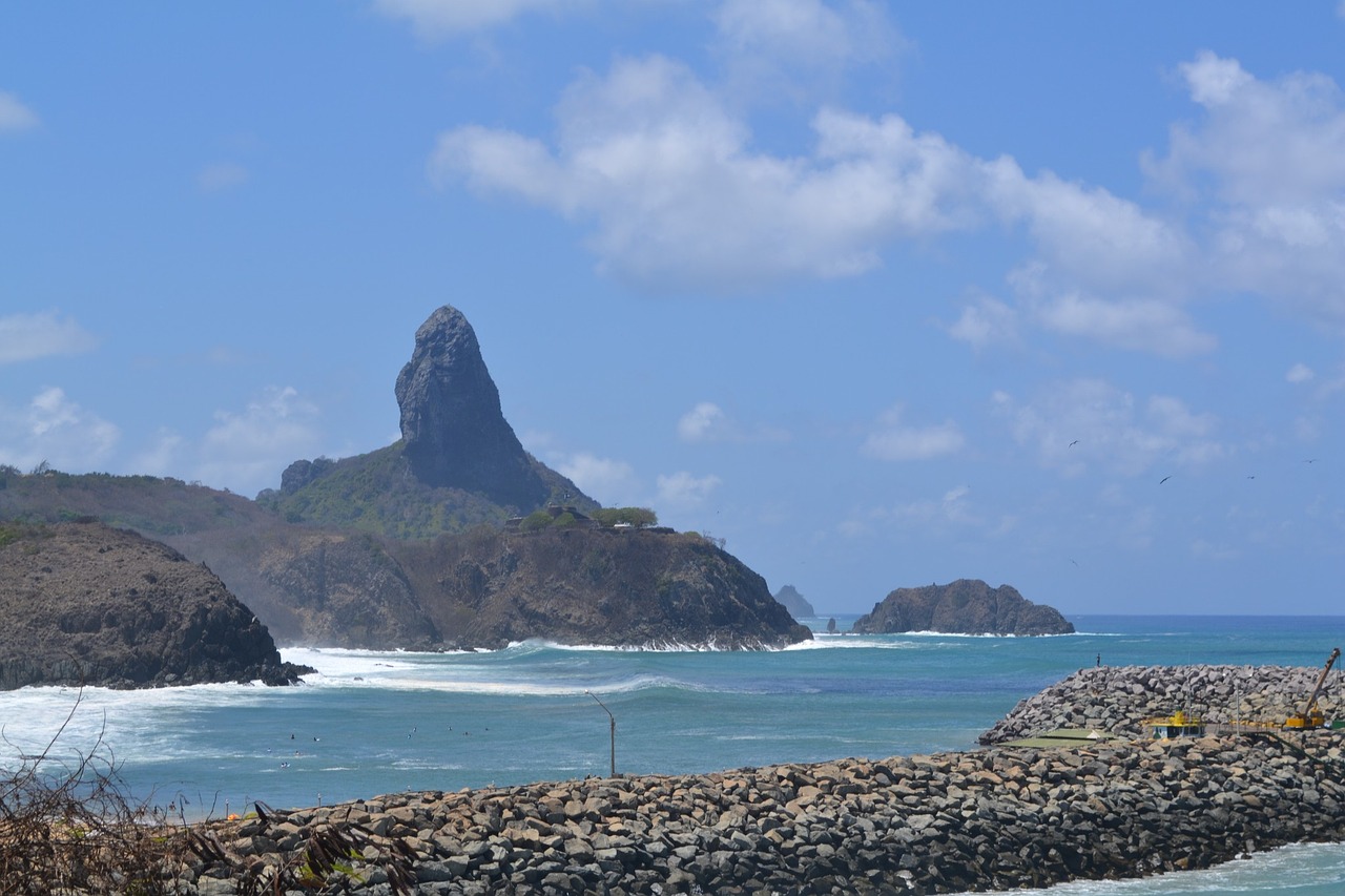 Image - noronha pernambuco morro do pico