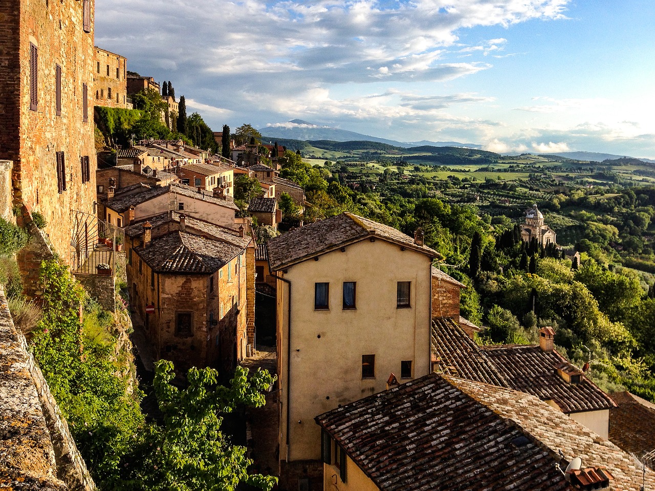 Image - montepulciano toscana italy city