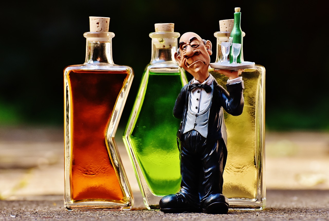 Image - waiter beverages bottles alcohol