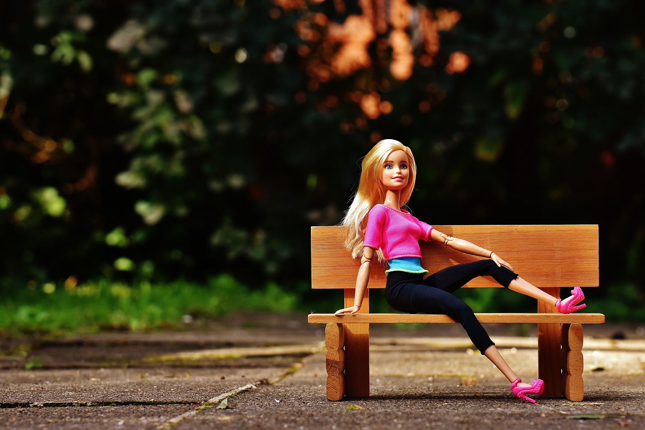 Image - beauty barbie bank sit pretty