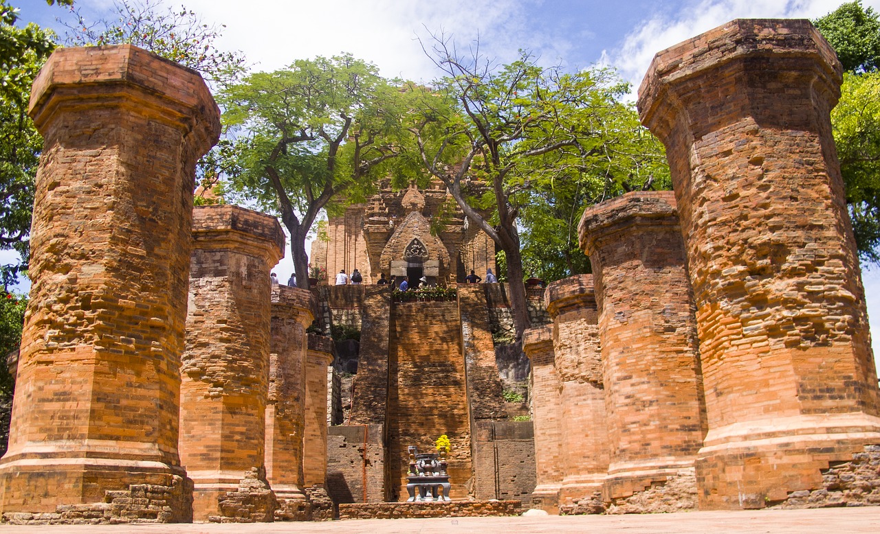 Image - the temple of champa head stones