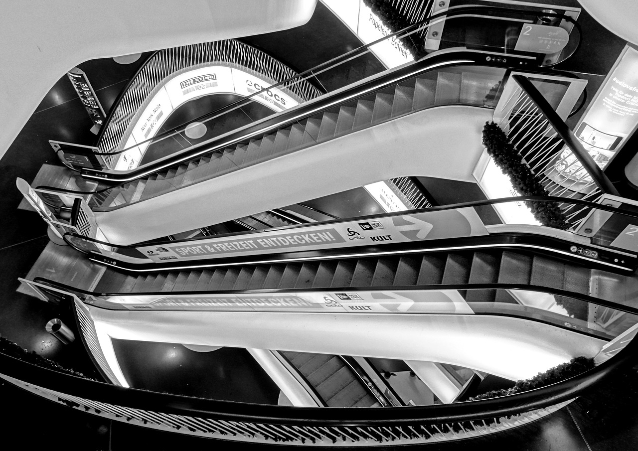 Image - frankfurt myzeil stairs