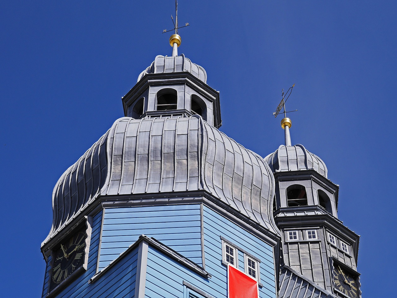 Image - double tower wooden church