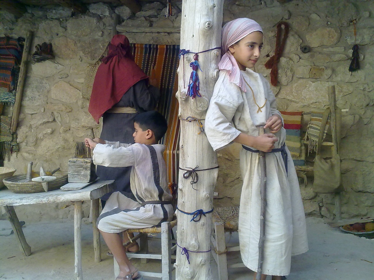 Image - ancient israel weaving homestead
