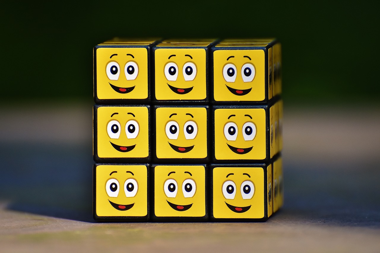 Image - cube smilies laugh funny feelings