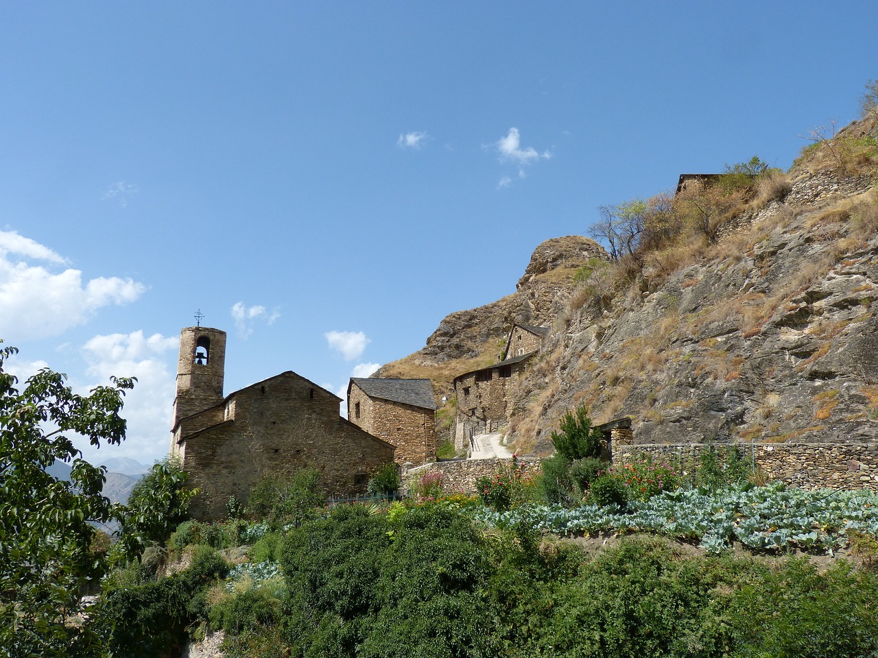 Image - people pyrenees catalan burg