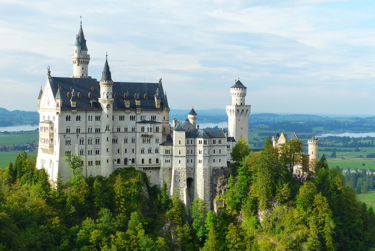 Image - neuschwanstein castle kristin