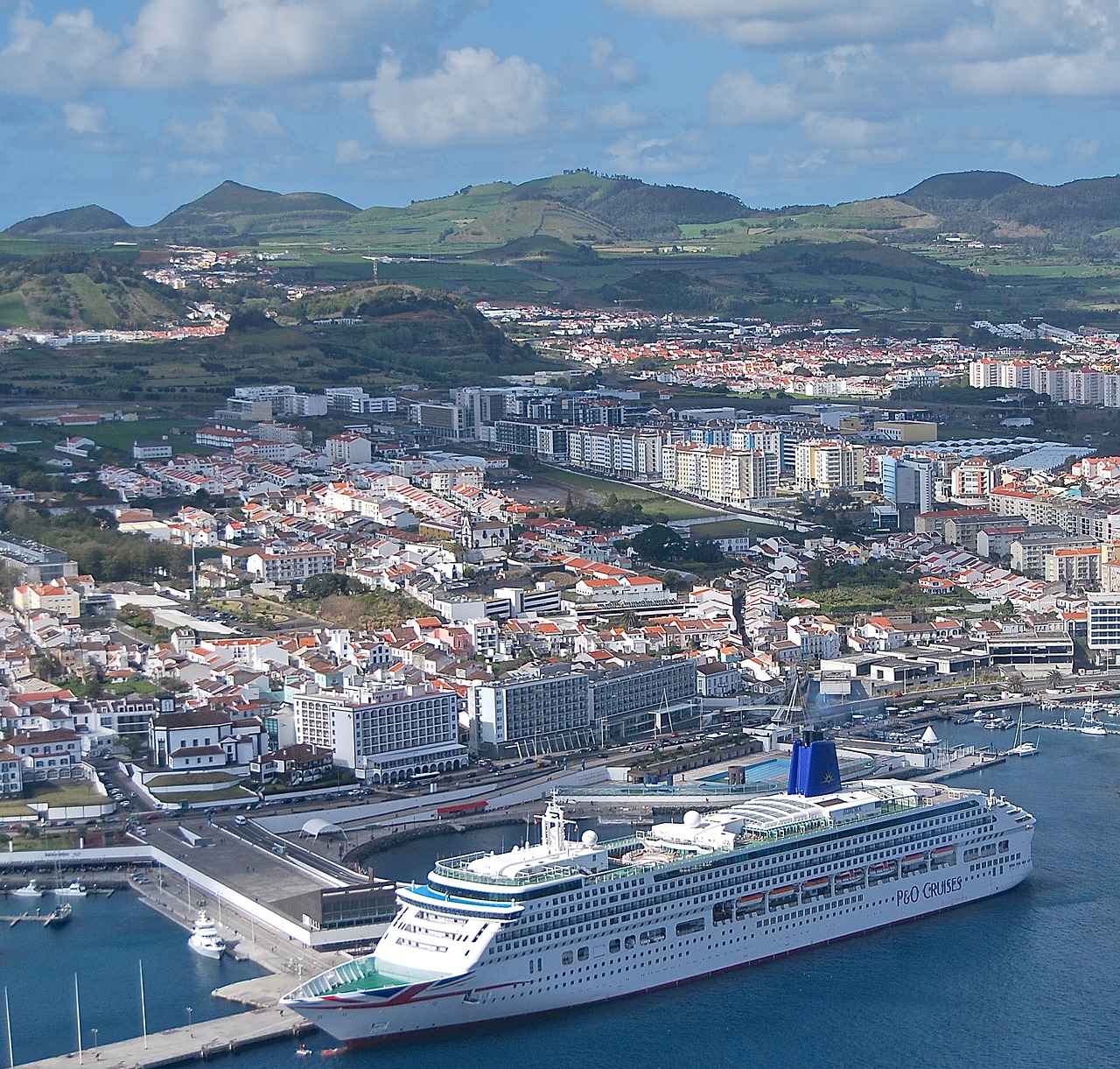 Image - aerial azores ships portugal port