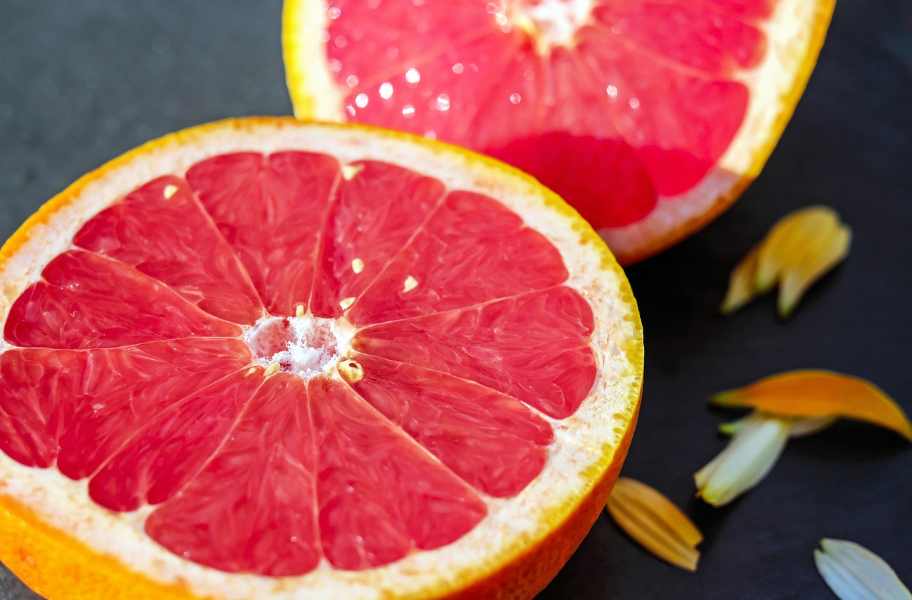 Image - grapefruit fruit red sweet