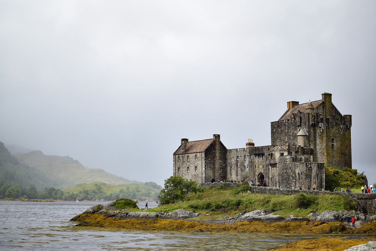 Image - eilean donan castle castle scotland