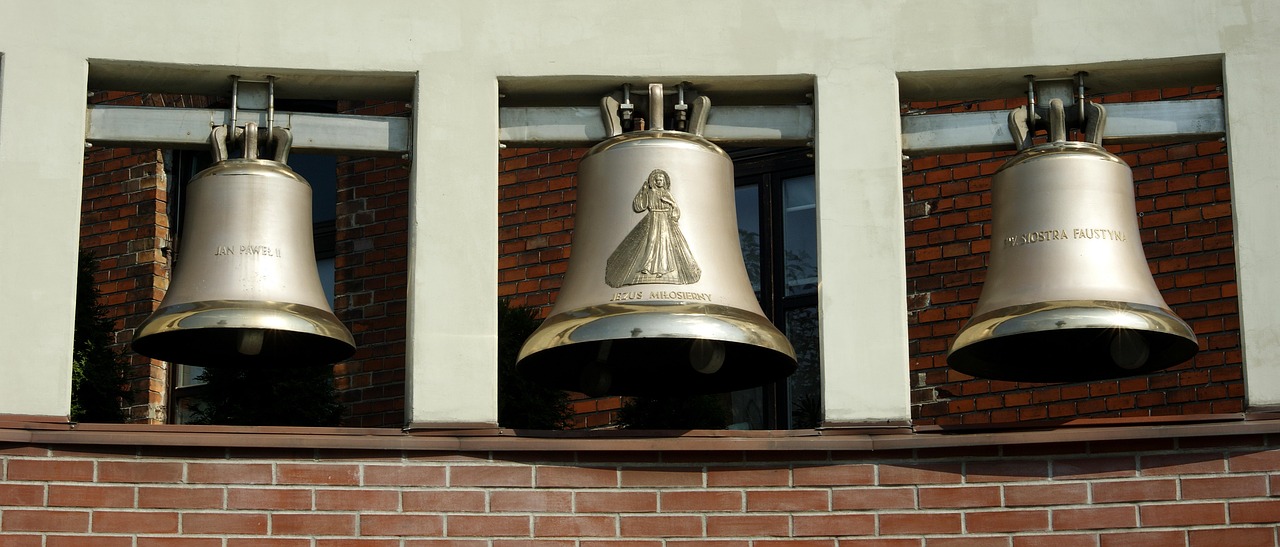 Image - bells ringing chapel religion