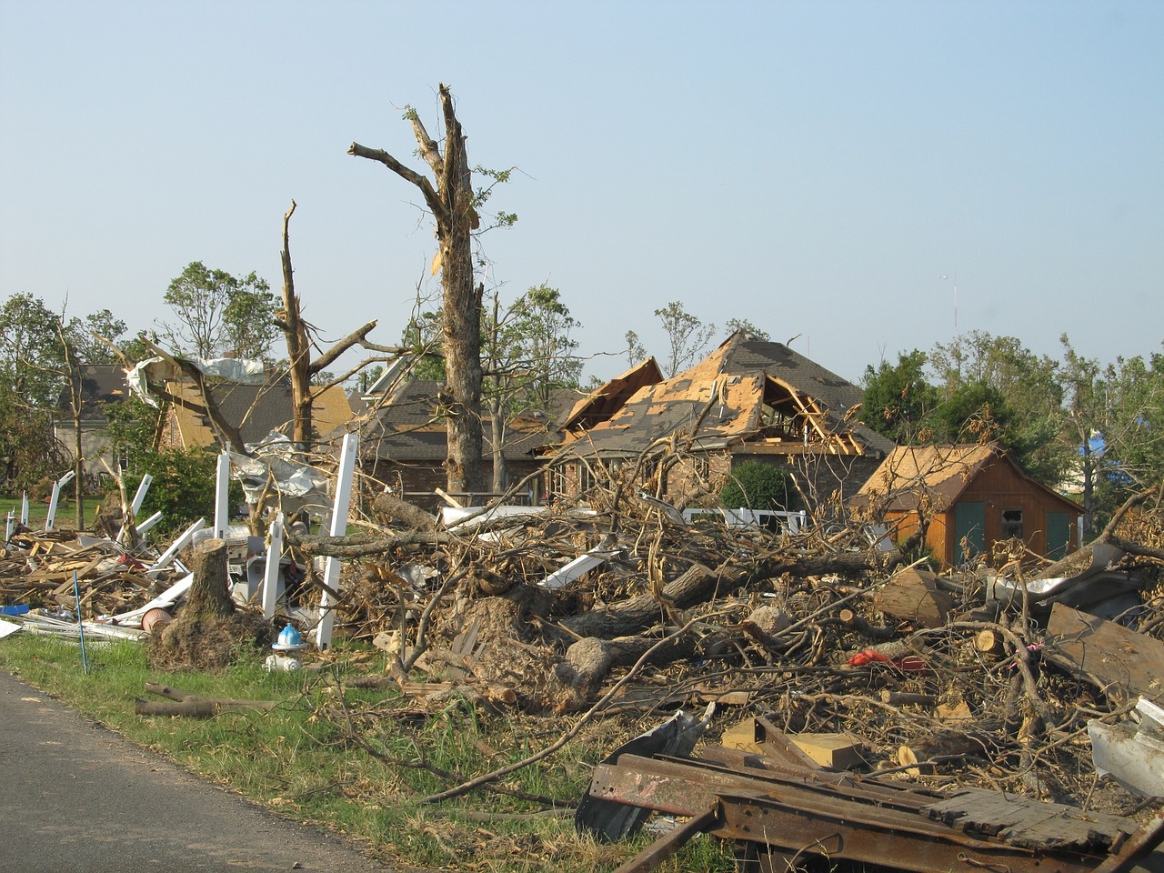 Image - tornado destruction joplin missouri