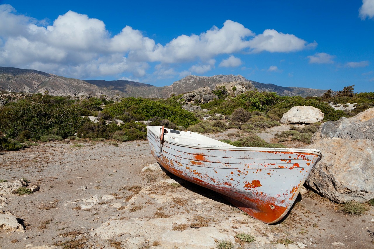 Image - boat dry land landscape old